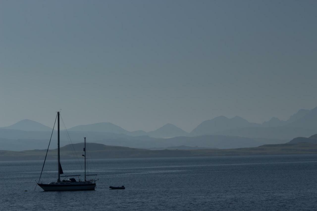 Skye Eco Bells Hotel Dunvegan  Buitenkant foto